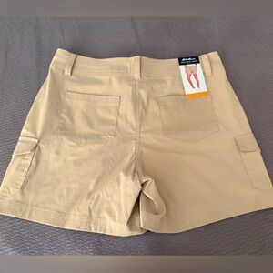NWT Eddie Bauer Women’s 12 Cargo Pocket Short snap camp hike khaki hiking ⛺️